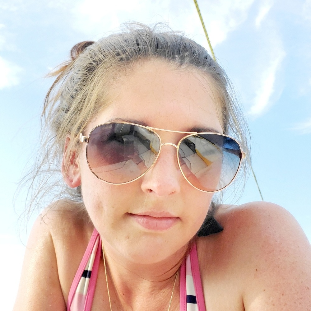 Meet your Posher, Lindsey